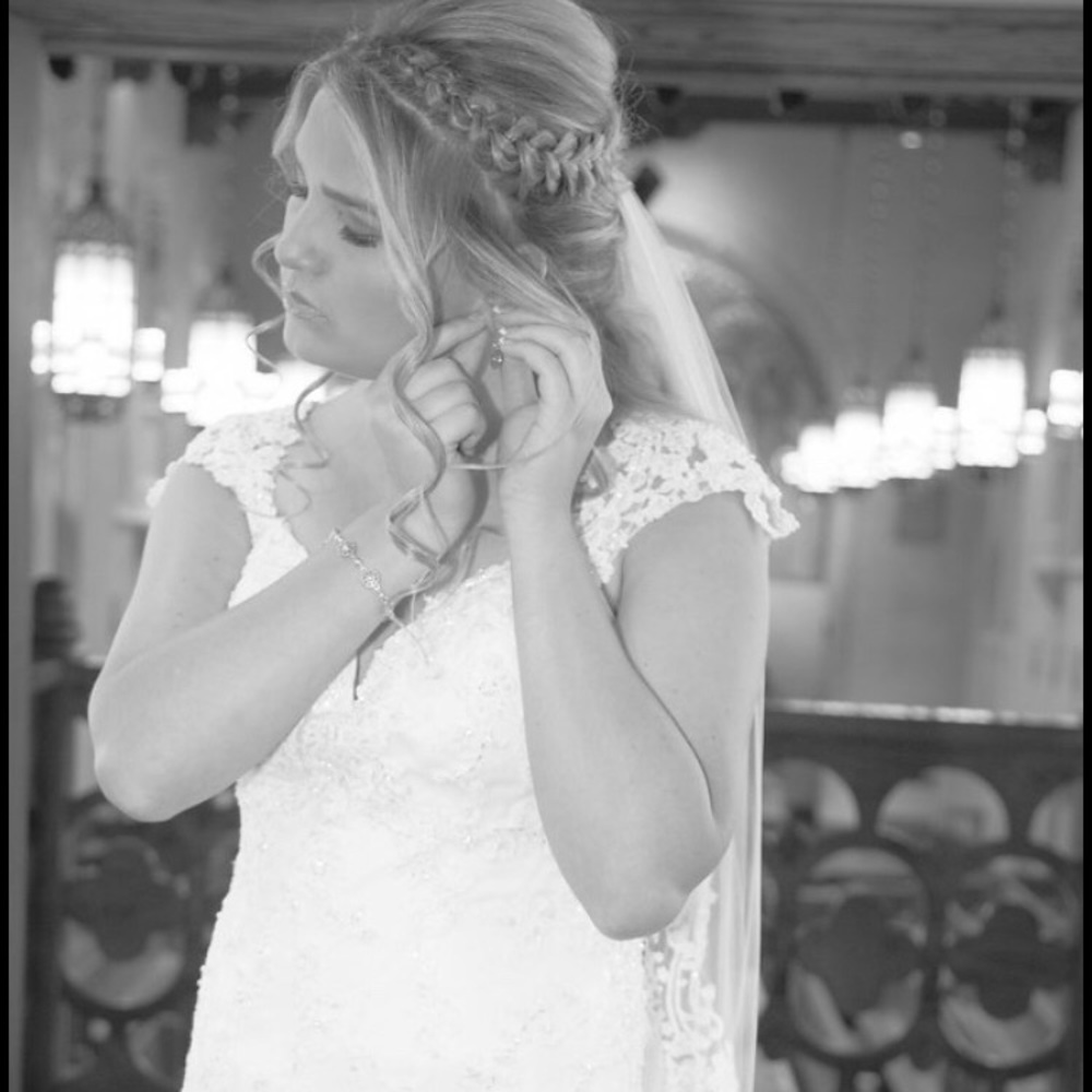 Meet your Posher, Courtney